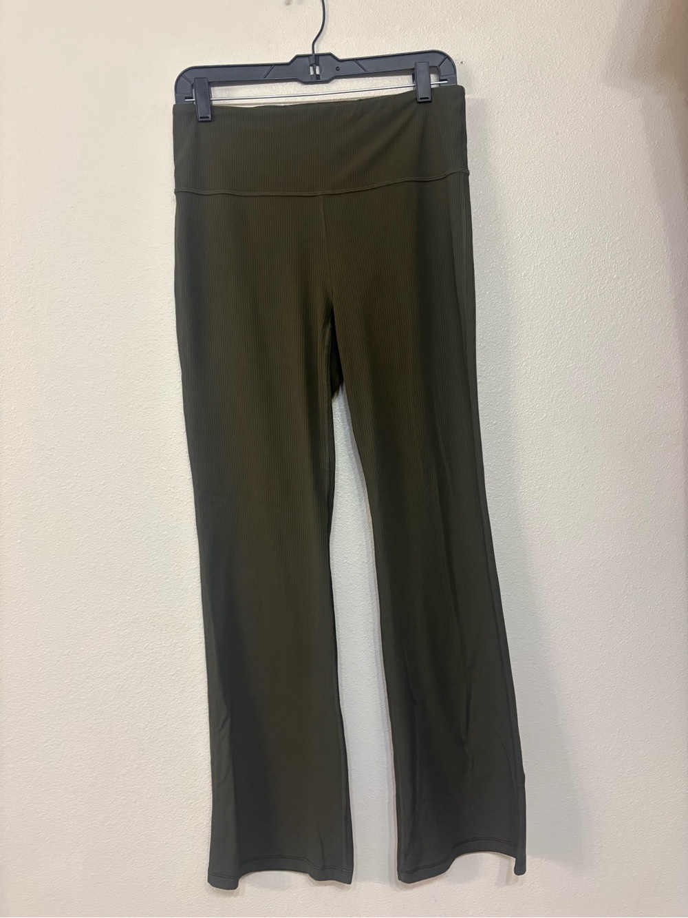 CRZ Yoga Olive Green Ribbed Flare Leggings